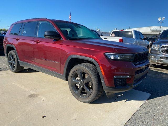 used 2023 Jeep Grand Cherokee L car, priced at $33,250