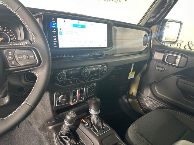 new 2025 Jeep Wrangler car, priced at $40,145