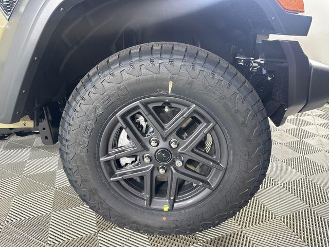 new 2025 Jeep Wrangler car, priced at $40,145