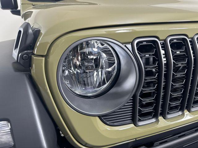 new 2025 Jeep Wrangler car, priced at $40,145