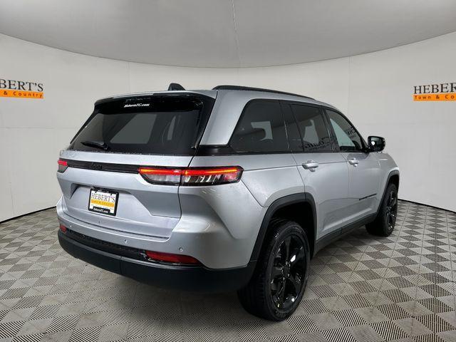 new 2025 Jeep Grand Cherokee car, priced at $44,125