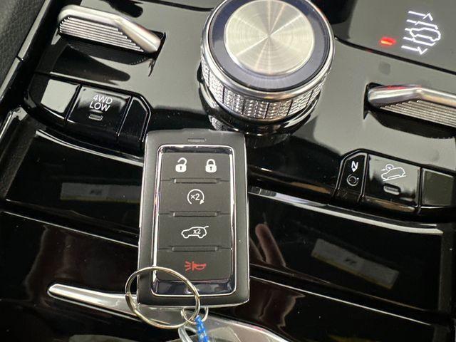 new 2025 Jeep Grand Cherokee car, priced at $68,440
