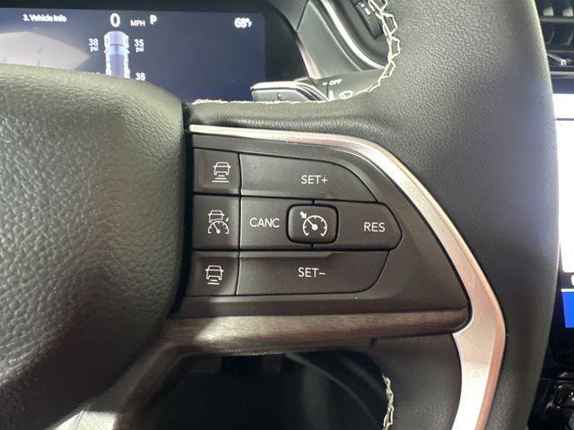 new 2025 Jeep Grand Cherokee car, priced at $47,985