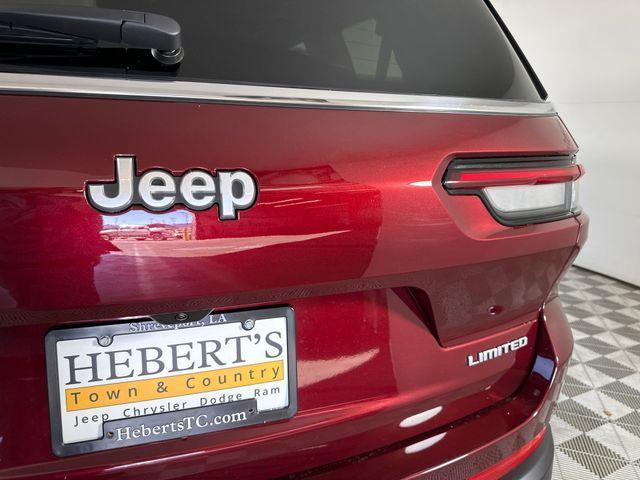 new 2025 Jeep Grand Cherokee L car, priced at $44,795