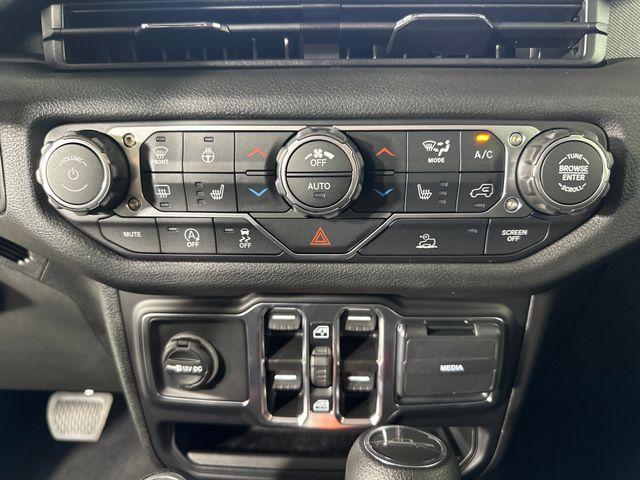 new 2025 Jeep Gladiator car, priced at $47,450