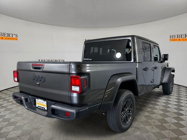 new 2025 Jeep Gladiator car, priced at $47,450