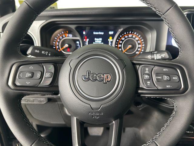 new 2025 Jeep Gladiator car, priced at $47,450