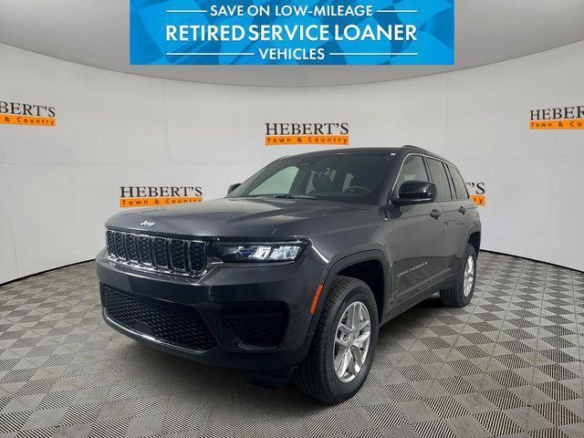 new 2025 Jeep Grand Cherokee car, priced at $40,670