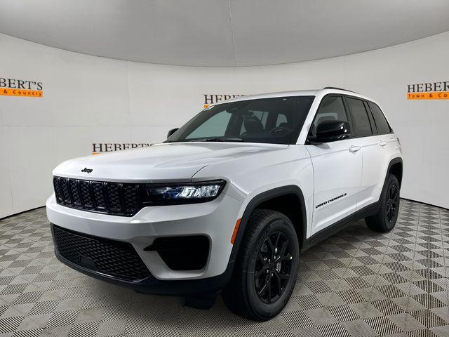 new 2025 Jeep Grand Cherokee car, priced at $41,385
