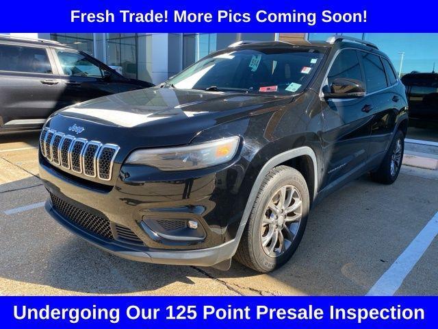 used 2019 Jeep Cherokee car, priced at $19,094