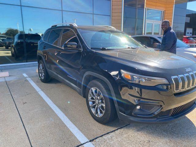 used 2019 Jeep Cherokee car, priced at $19,094