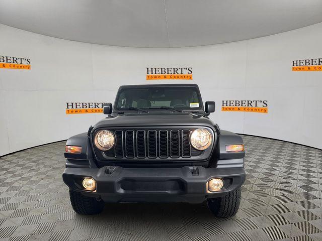 new 2026 Jeep Wrangler car, priced at $45,660