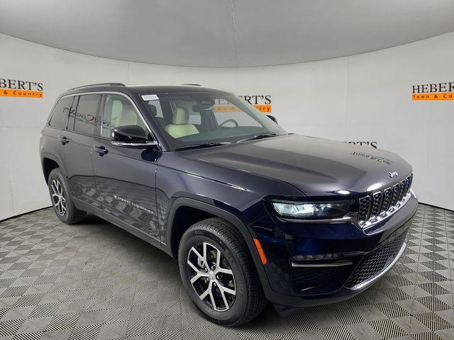 new 2024 Jeep Grand Cherokee car, priced at $41,795