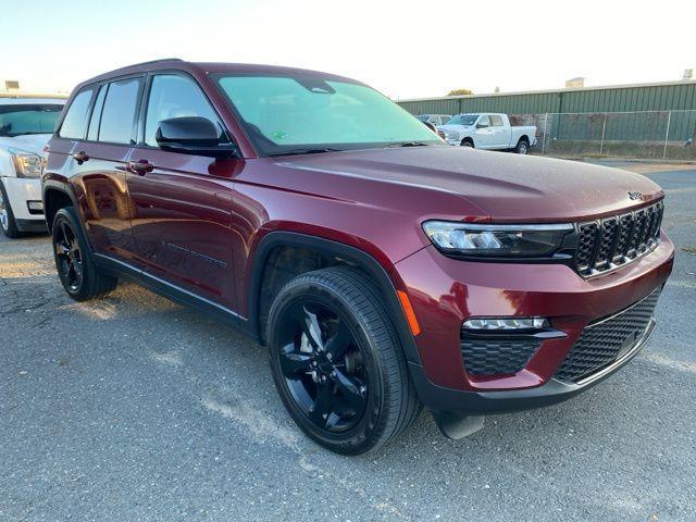 used 2023 Jeep Grand Cherokee car, priced at $35,997