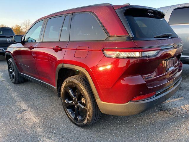 used 2023 Jeep Grand Cherokee car, priced at $35,997