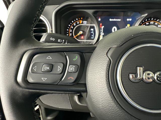 new 2025 Jeep Gladiator car, priced at $42,150