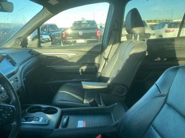 used 2022 Honda Pilot car, priced at $28,437