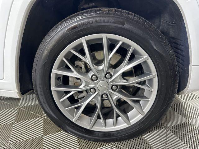 used 2022 Jeep Grand Cherokee L car, priced at $42,996