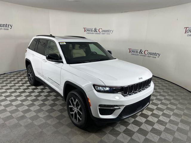 new 2025 Jeep Grand Cherokee car, priced at $41,700