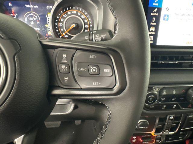 new 2025 Jeep Gladiator car, priced at $49,702
