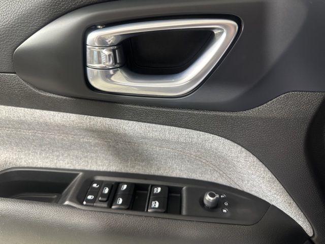 used 2023 Jeep Compass car, priced at $22,496