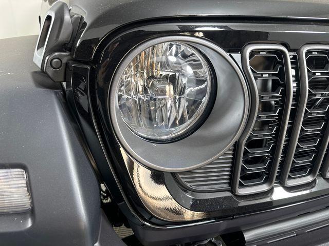 new 2026 Jeep Wrangler car, priced at $43,800