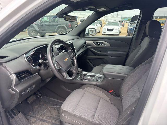 used 2022 Chevrolet Traverse car, priced at $27,411