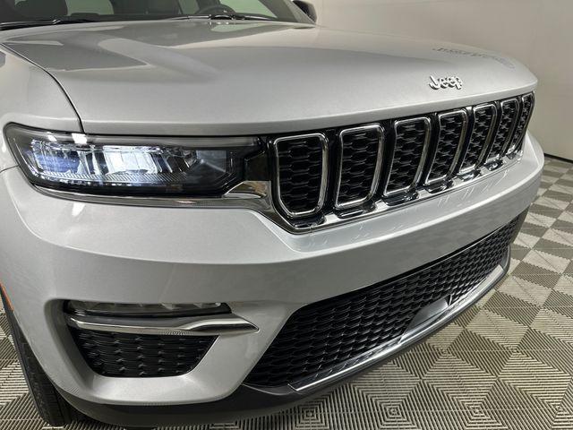 new 2025 Jeep Grand Cherokee car, priced at $42,745