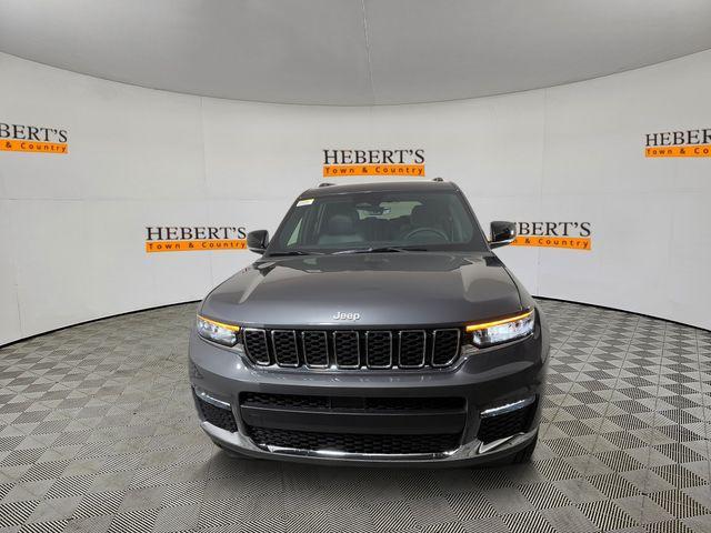new 2025 Jeep Grand Cherokee L car, priced at $46,295