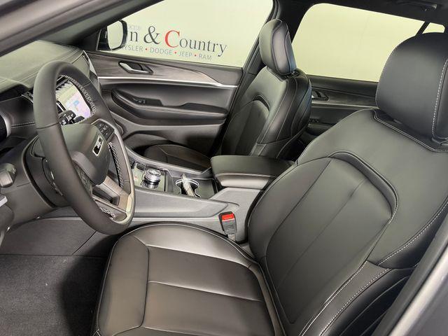 new 2025 Jeep Grand Cherokee L car, priced at $46,295
