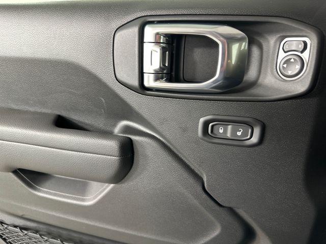 new 2026 Jeep Wrangler car, priced at $44,305