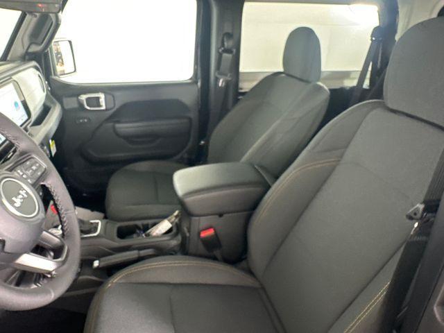 new 2026 Jeep Wrangler car, priced at $44,305
