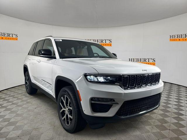 new 2025 Jeep Grand Cherokee car, priced at $47,590