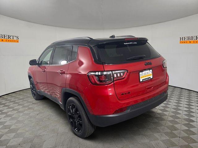 new 2024 Jeep Compass car, priced at $31,599