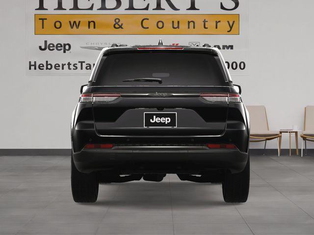 new 2025 Jeep Grand Cherokee car, priced at $44,730