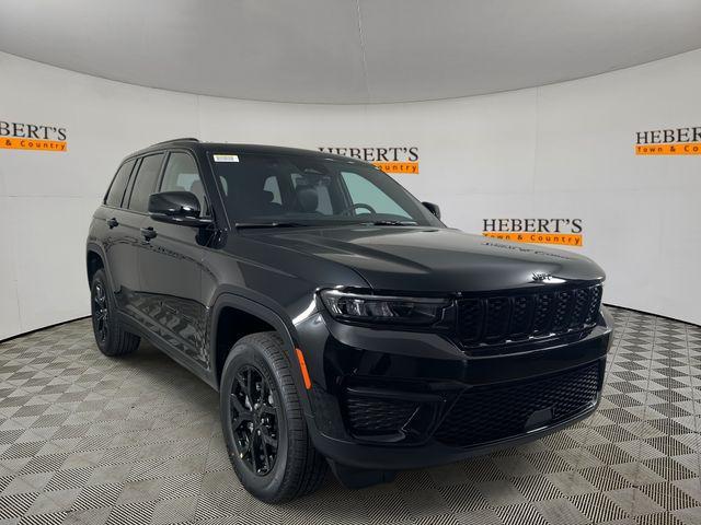 new 2025 Jeep Grand Cherokee car, priced at $44,730