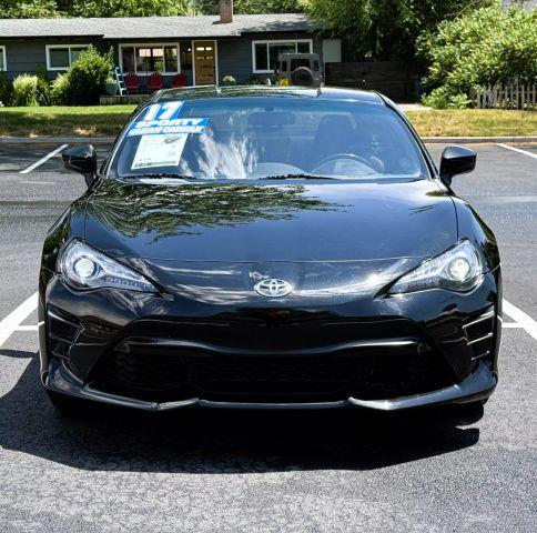 used 2017 Toyota 86 car, priced at $18,037