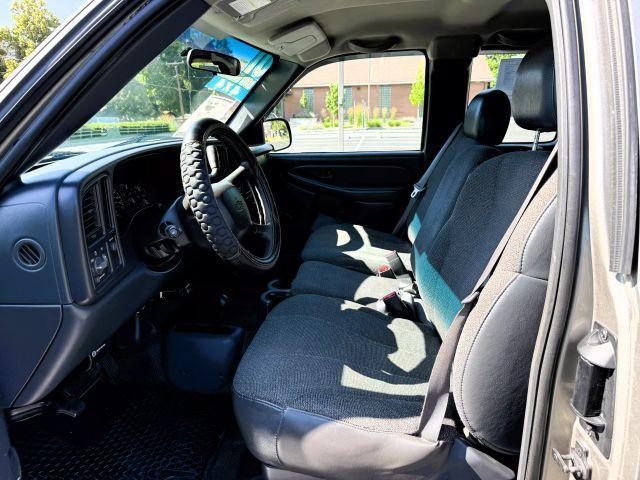 used 2001 Chevrolet Silverado 1500 car, priced at $9,999
