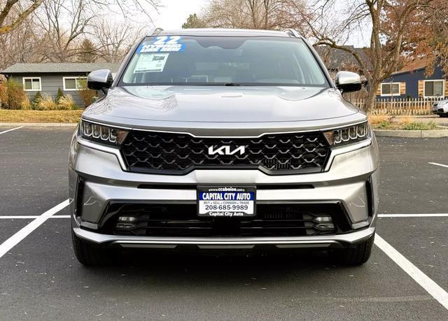 used 2022 Kia Sorento Hybrid car, priced at $27,999