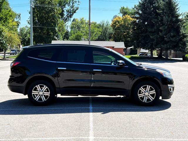 used 2017 Chevrolet Traverse car, priced at $10,999