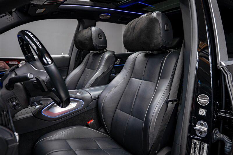 used 2022 Mercedes-Benz Maybach GLS 600 car, priced at $123,899