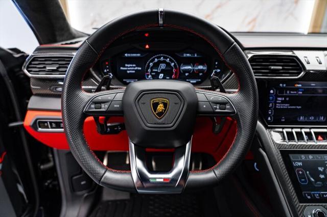 used 2022 Lamborghini Urus car, priced at $224,999