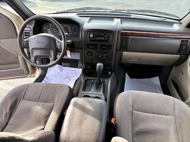 used 2000 Jeep Grand Cherokee car, priced at $3,999