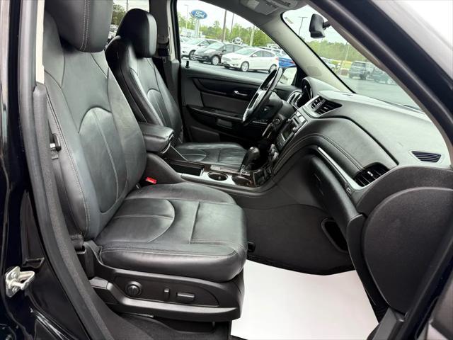 used 2016 Chevrolet Traverse car, priced at $10,999