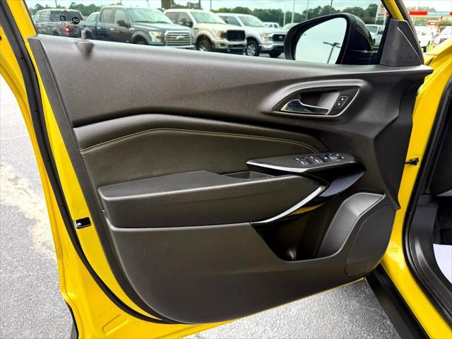 used 2025 Chevrolet Trax car, priced at $24,999