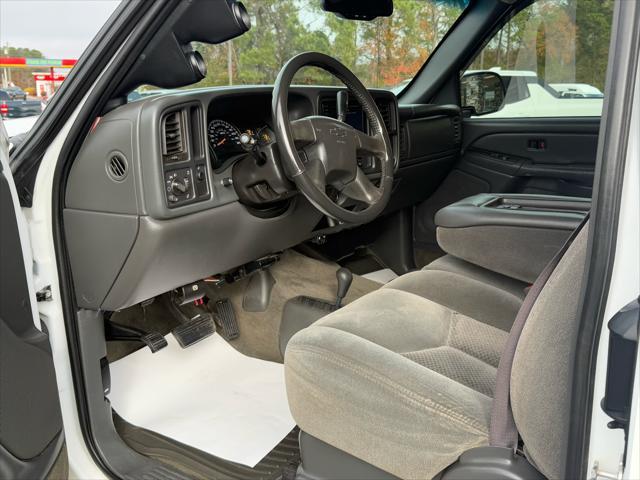 used 2005 Chevrolet Silverado 2500 car, priced at $25,999