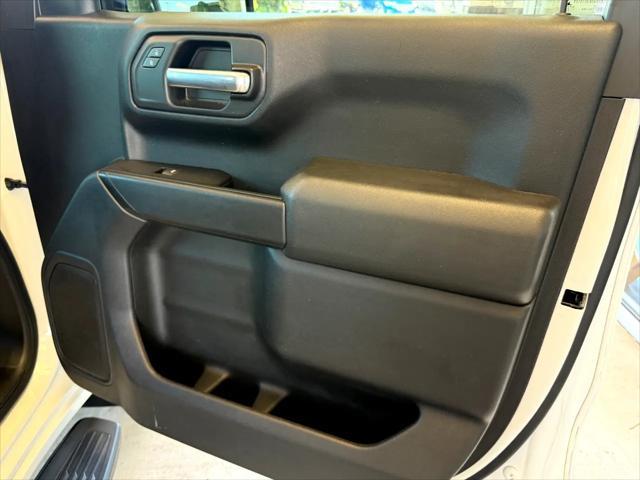 used 2022 Chevrolet Silverado 1500 car, priced at $31,999
