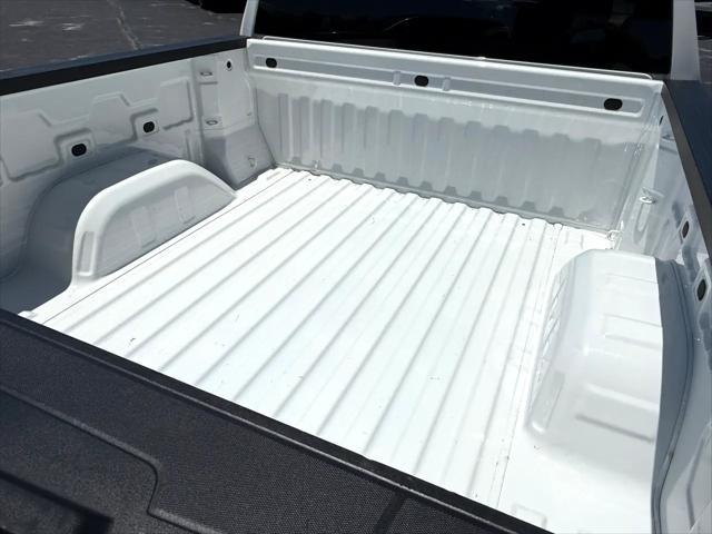 used 2022 Chevrolet Silverado 1500 car, priced at $31,999