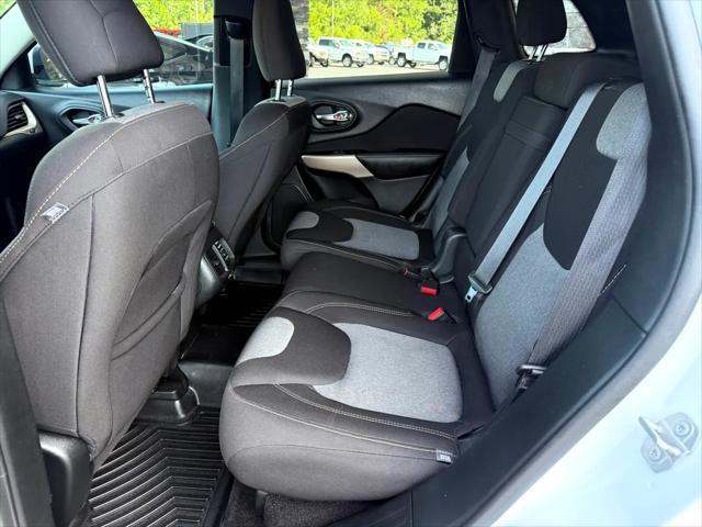 used 2018 Jeep Cherokee car, priced at $14,499