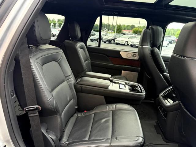 used 2022 Lincoln Navigator car, priced at $59,999